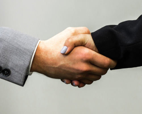 sell to contact handshake image